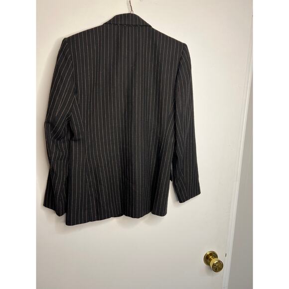 Vtg The Villager Womens Single Breasted Blazer Sz 4 Pinstripe Preppy Work - Picture 8 of 8